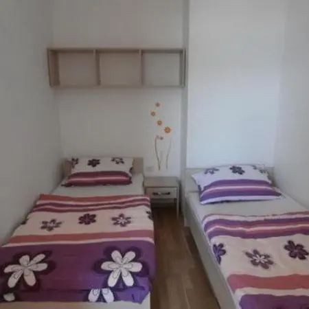 With A Parking Space - 11423 Apartmán *